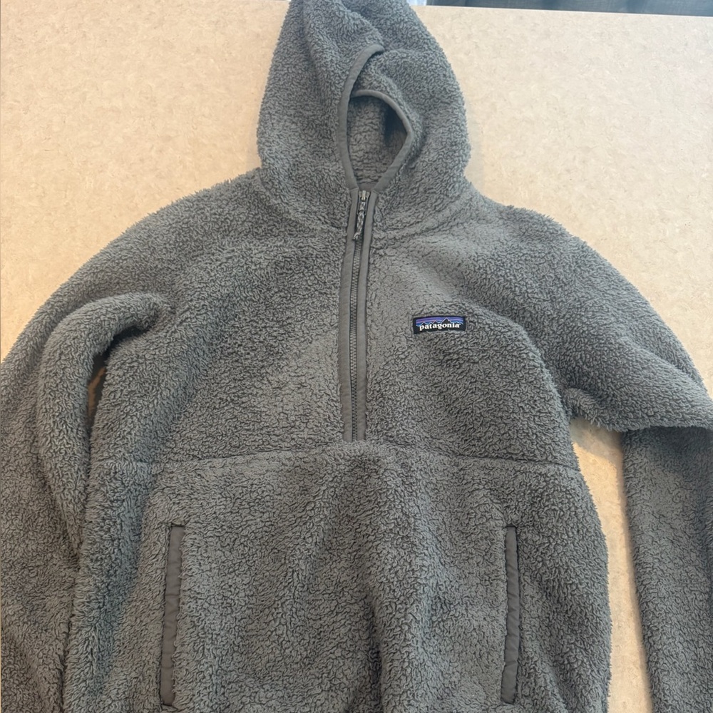 Patagonia Gray Fleece Jacket XS